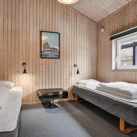 Dyrevennlig Hjem I Med Badstue Ebeltoft