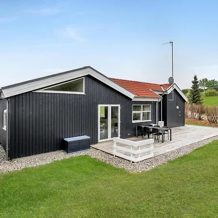 Pet Friendly Home In Ebeltoft With Sauna
