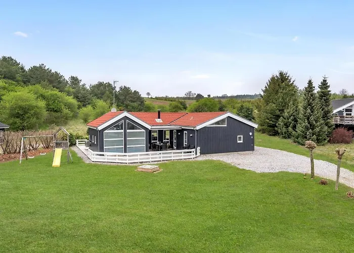 Stunning In With Kitchen *