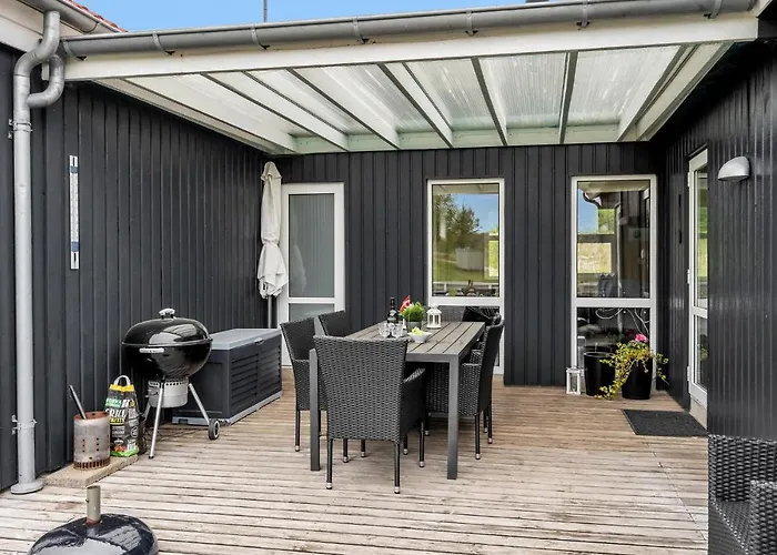 Stunning In With Kitchen Сasa de vacaciones *