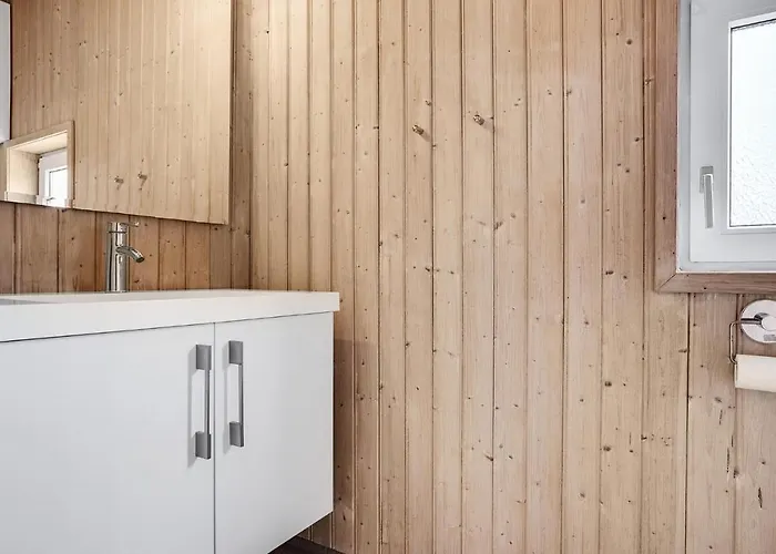 Stunning In With Kitchen Сasa de vacaciones