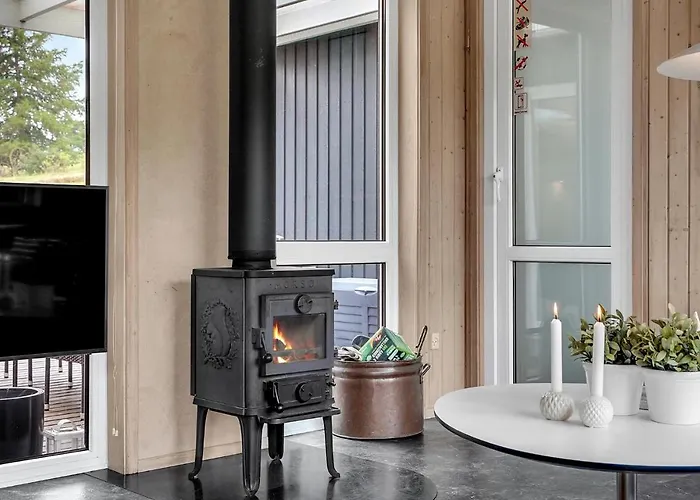 Stunning In With Kitchen Сasa de vacaciones Ebeltoft